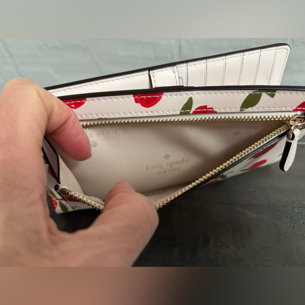 Kate Spade “Dana” Rosette Wallet - Picture 7 of 7